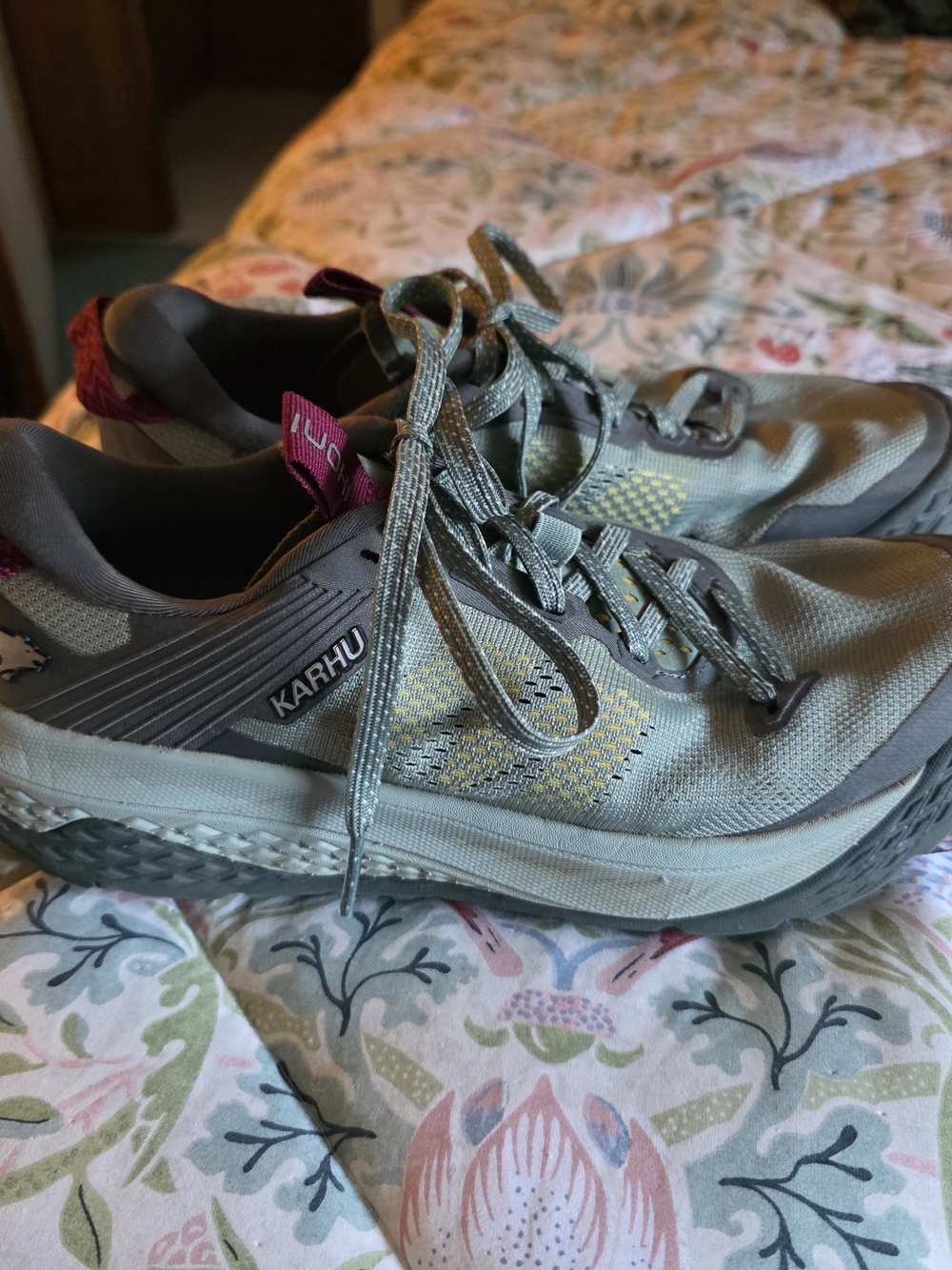 Karhu Women’s Green and Yellow Trail Sneakers